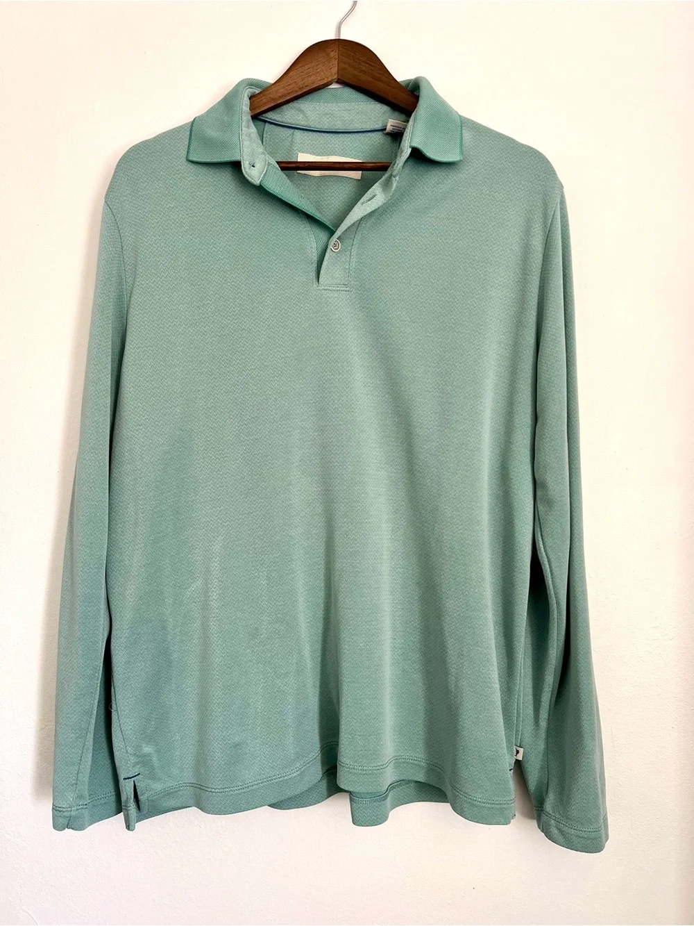 Tommy Bahama Mint Green Long Sleeve Polo Shirt Medium Coastal Casual Modal Blend - Picture 3 of 6